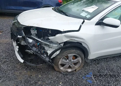 2022 Honda Hr-V Lx from USA, damaged, VIN 3CZRU6H32NM768901